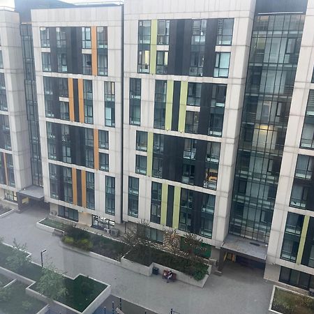 Однушка В Жк Абая 130/2 2019 Г.П. Appartement Alma-Ata Buitenkant foto