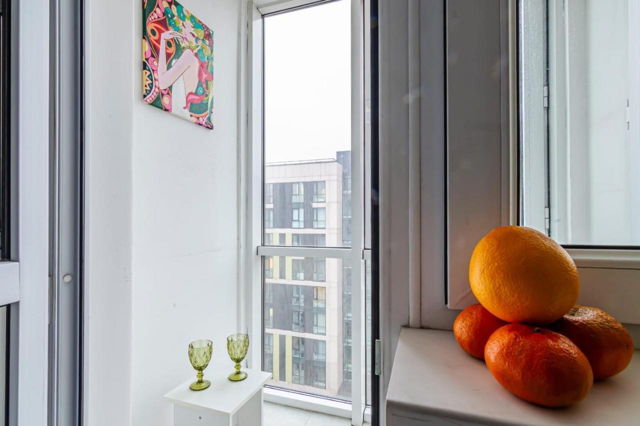 Однушка В Жк Абая 130/2 2019 Г.П. Appartement Alma-Ata Buitenkant foto